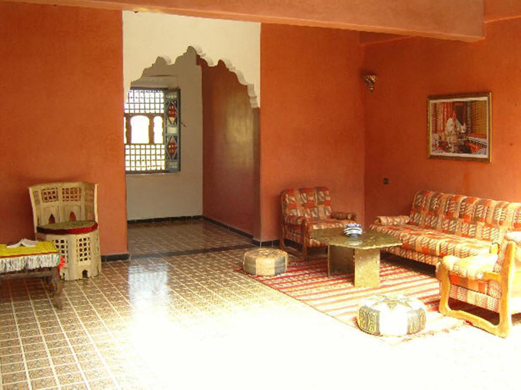 Kasbah Itrane Bed & Breakfast Tamnougalt Exterior photo